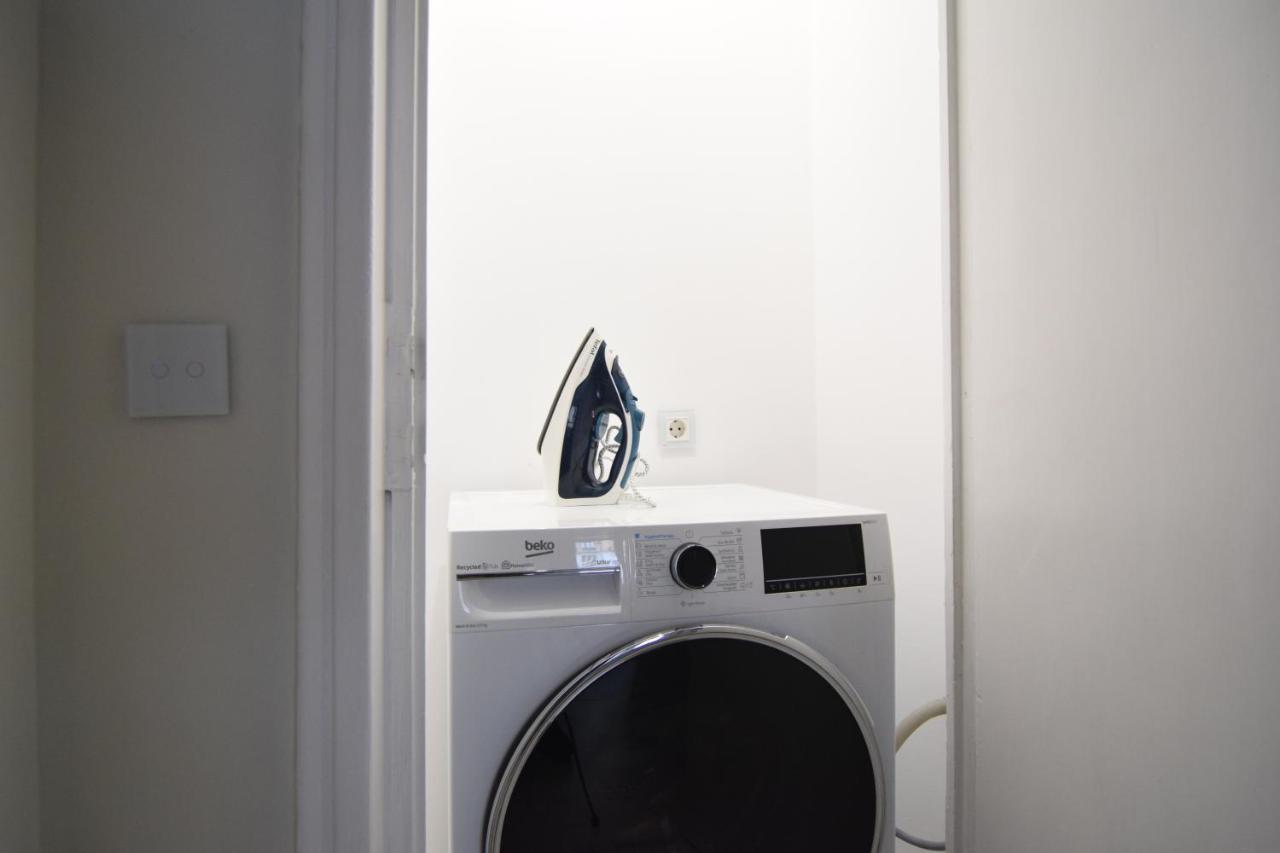 Beautiful Apartment In Old City บูคาเรสต์ ภายนอก รูปภาพ